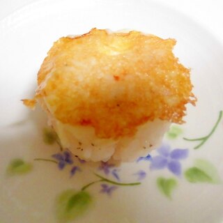 福岡県　明太子と焼きチーズのおにぎり